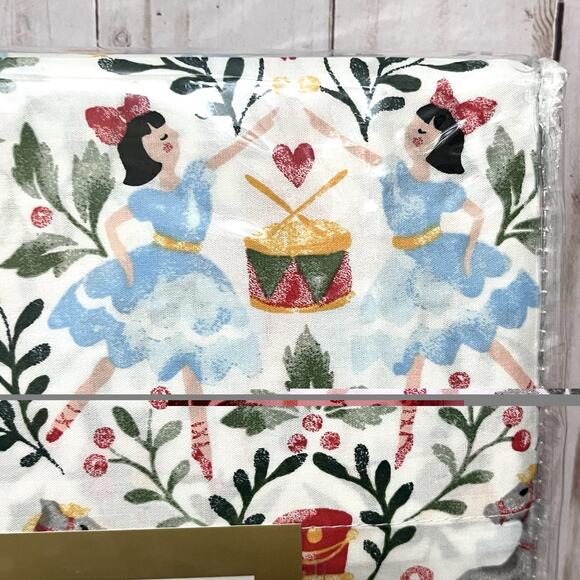 NEW!! Cupcakes & Cashmere Nutcracker Christmas Ballet Full Size Cotton Sheet Set - Picture 3 of 9